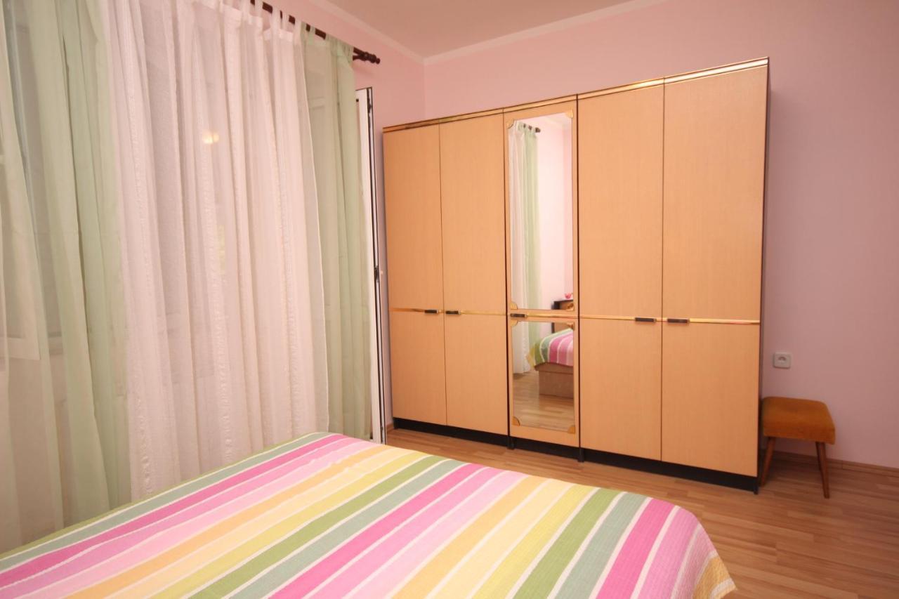 Apartment Supetarska Draga - Donja 2013B Экстерьер фото